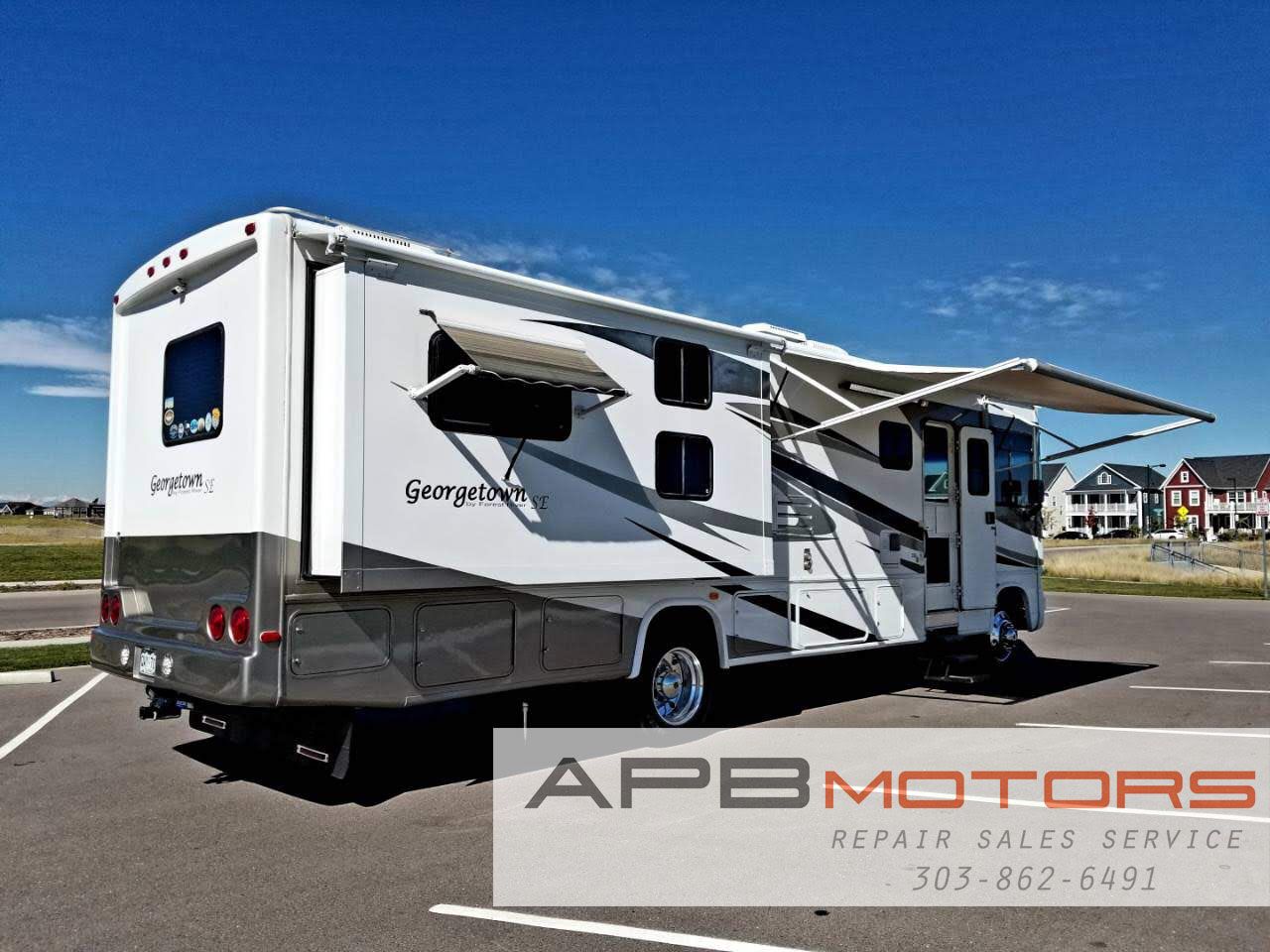 2008 SE by Forest River bunkhouse class A RV Motorhome Immaculate for sale in Denver